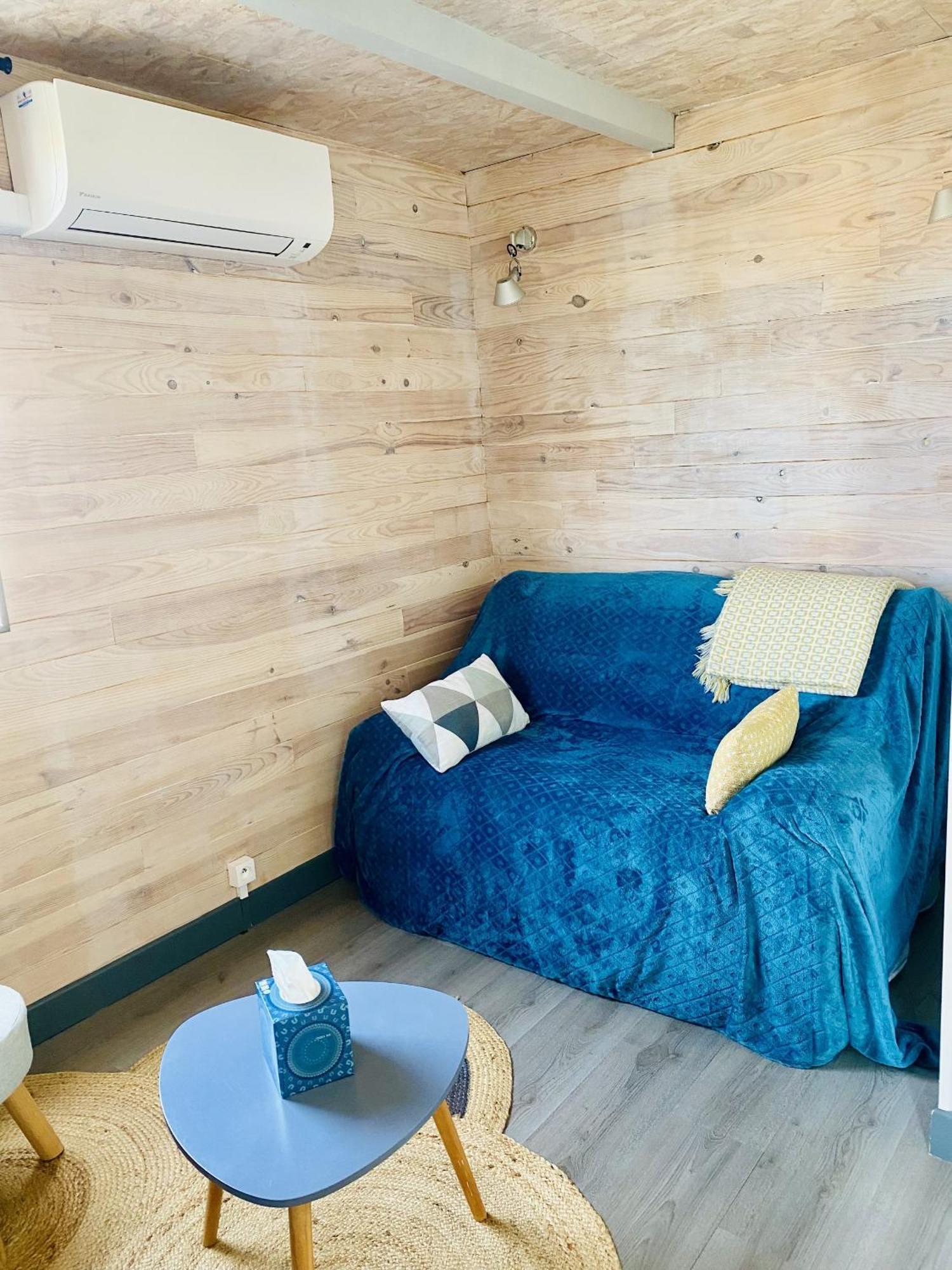 Chalet Atypique Au Calme Avec Emplacement Ideal Soubise Ngoại thất bức ảnh